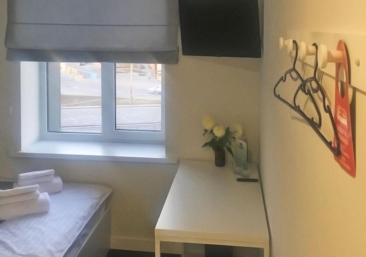 Kyivpasservis Hotel Extérieur photo