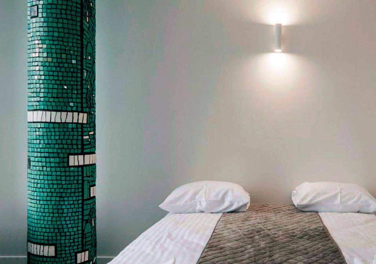 Kyivpasservis Hotel Extérieur photo