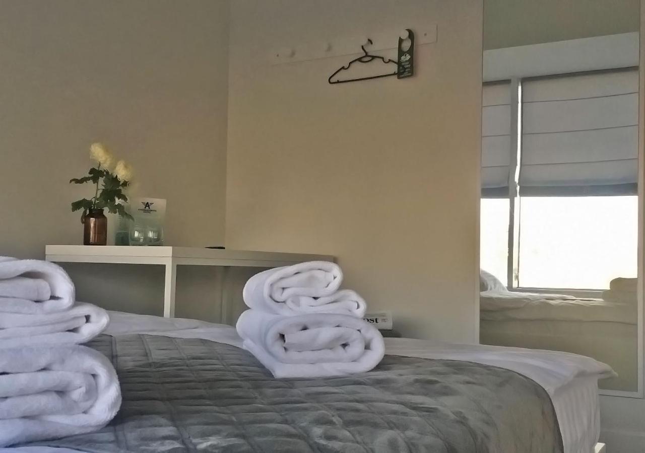 Kyivpasservis Hotel Extérieur photo