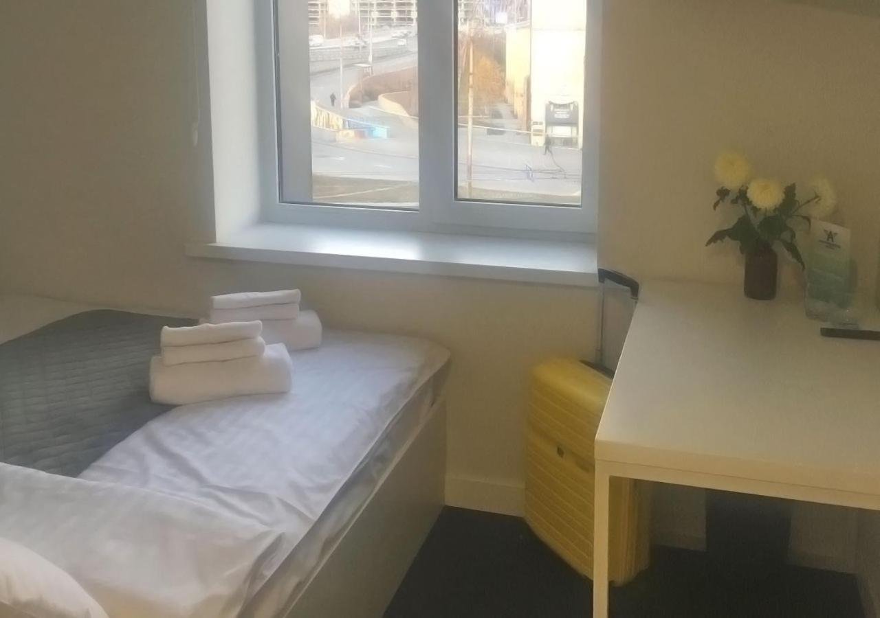 Kyivpasservis Hotel Extérieur photo